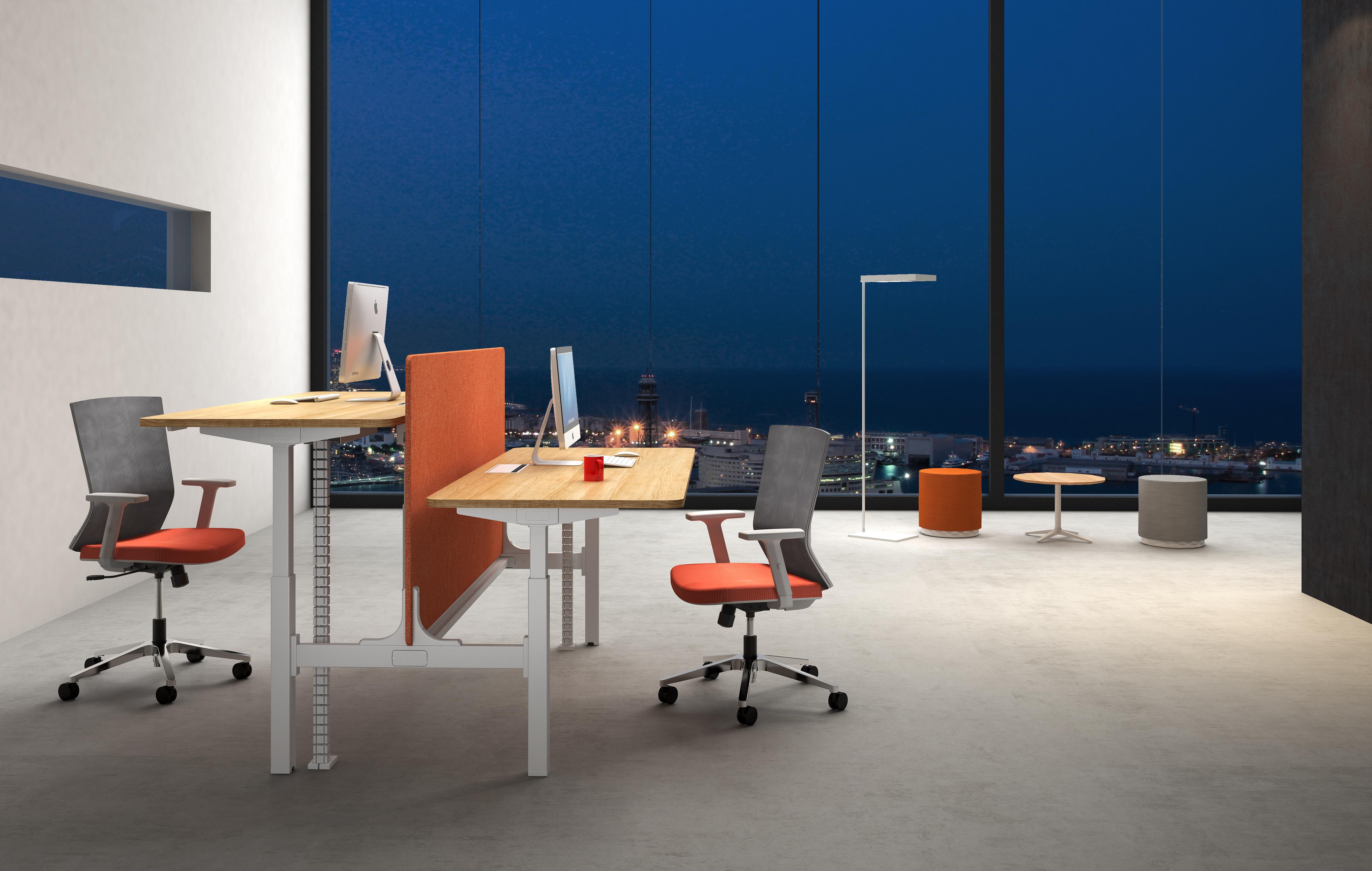 Ассортимент компании пополнился новой серией столов с эелектрической регулировкой высоты i-Ridge.